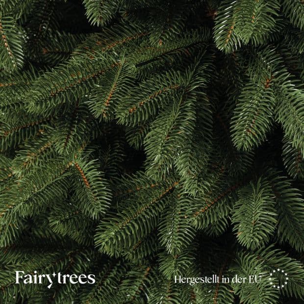 FairyTrees FT07 Knstliche Nordmanntanne Spritzguss 220 cm - schmaler  klappbarer Weihnachtsbaum 100% PE - dunkelgrn